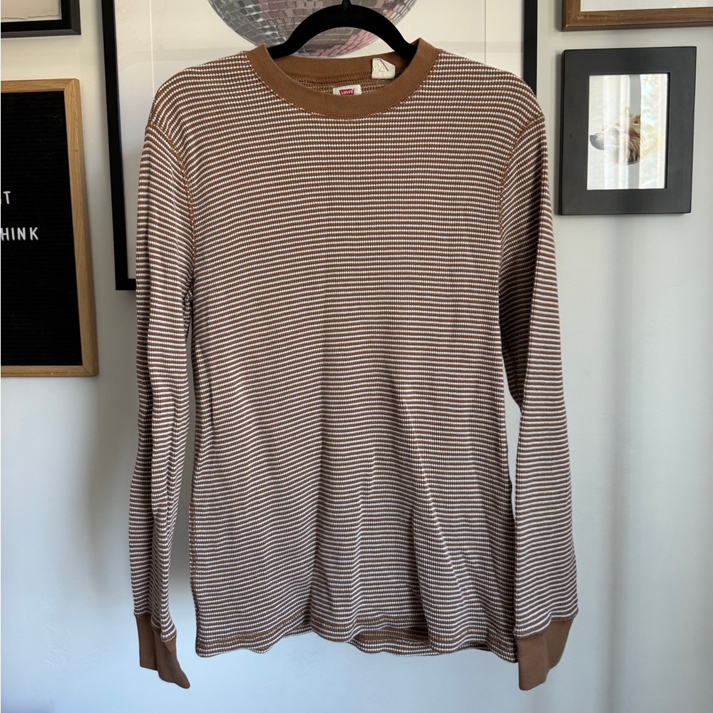 LEVI’S STRIPED LONG SLEEVE